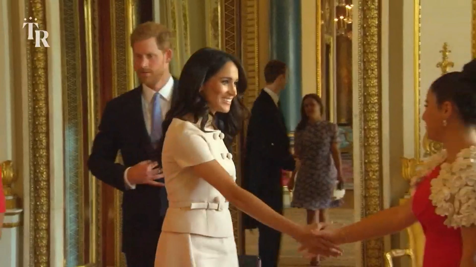 Meghan Markle Inside the Wardrobe of a Princess Trailer (1)