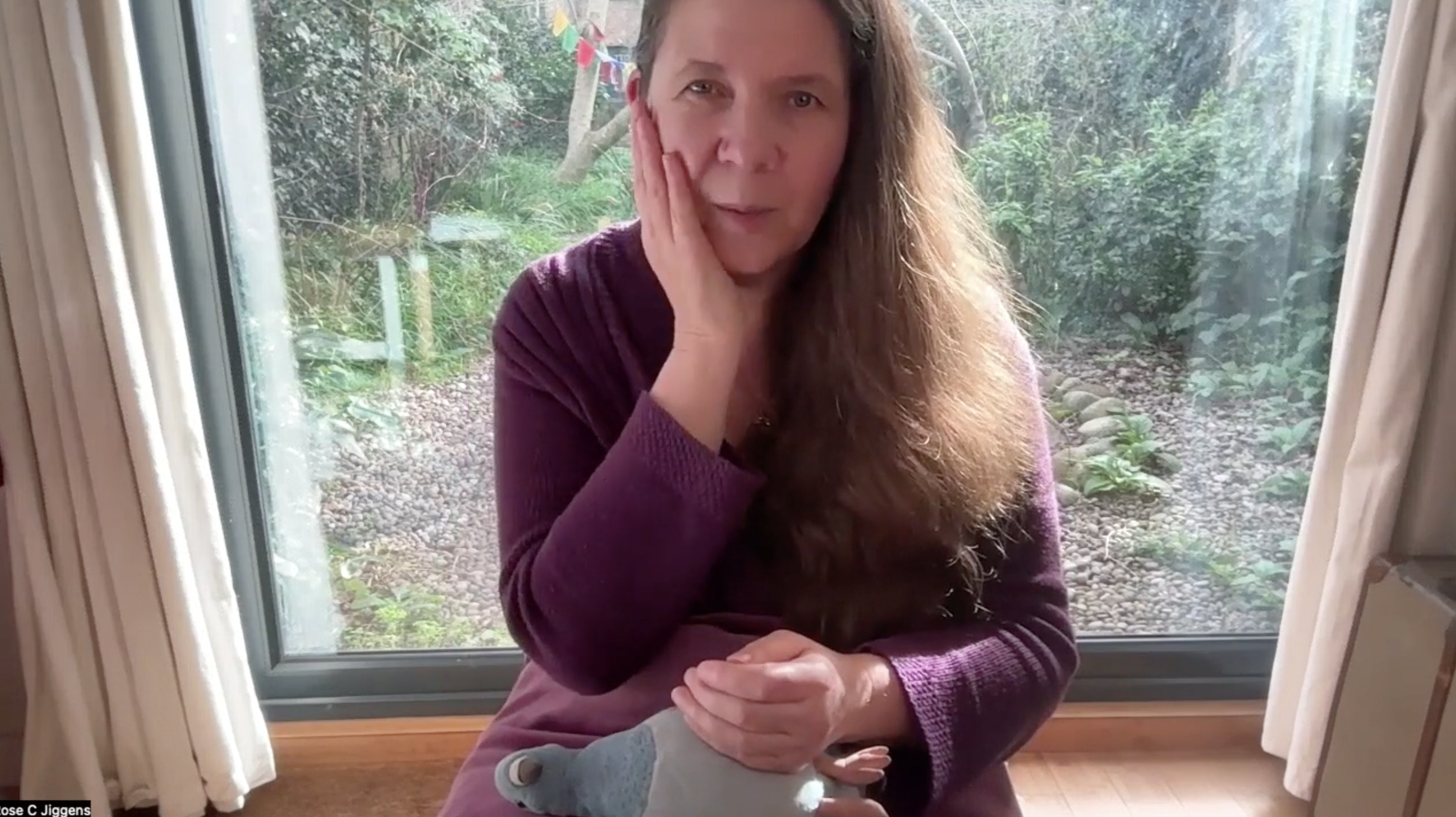 Variation 3: Sensitive Hands on Your Own Body.