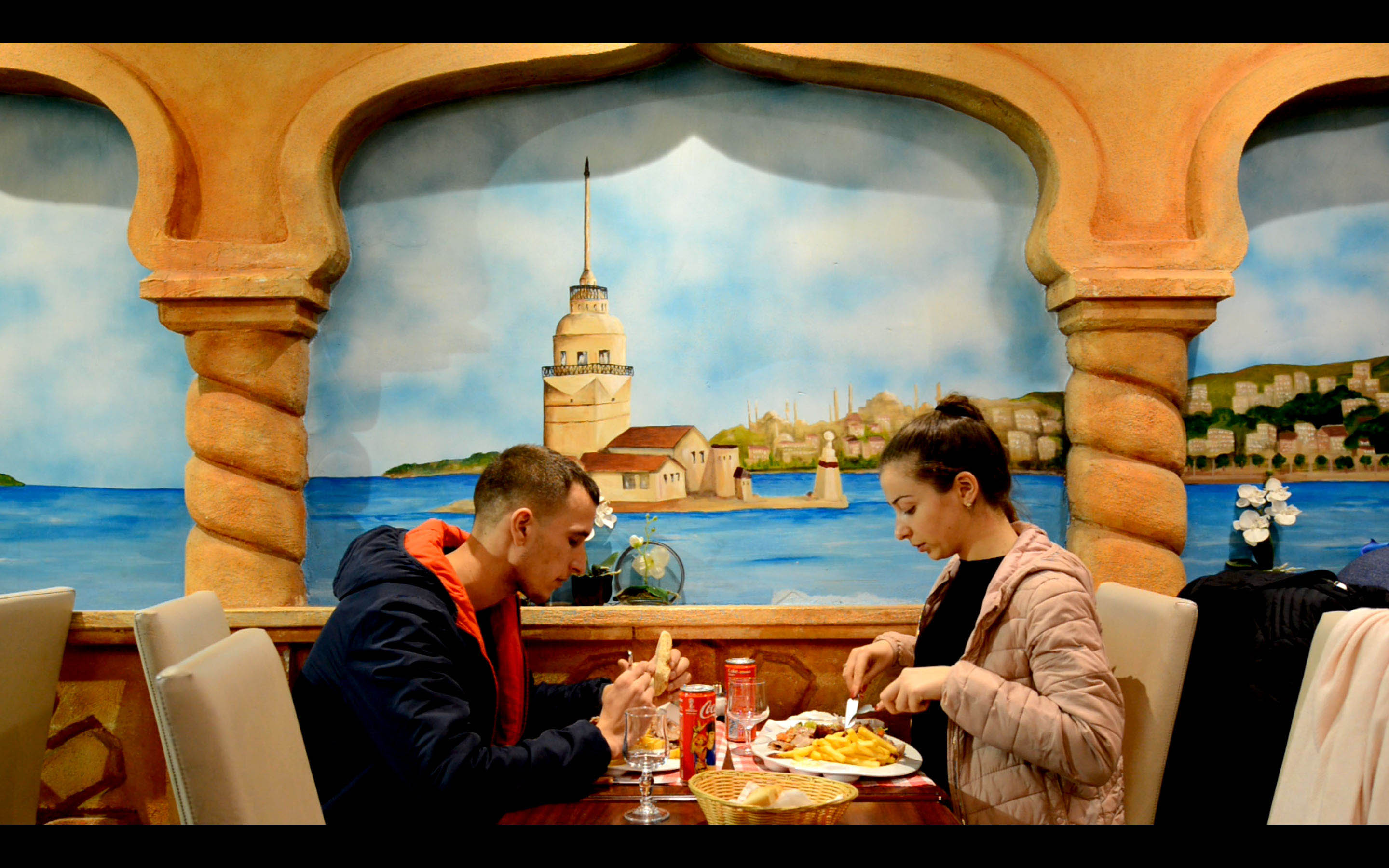 Posted - Trailer (French Subtitles)