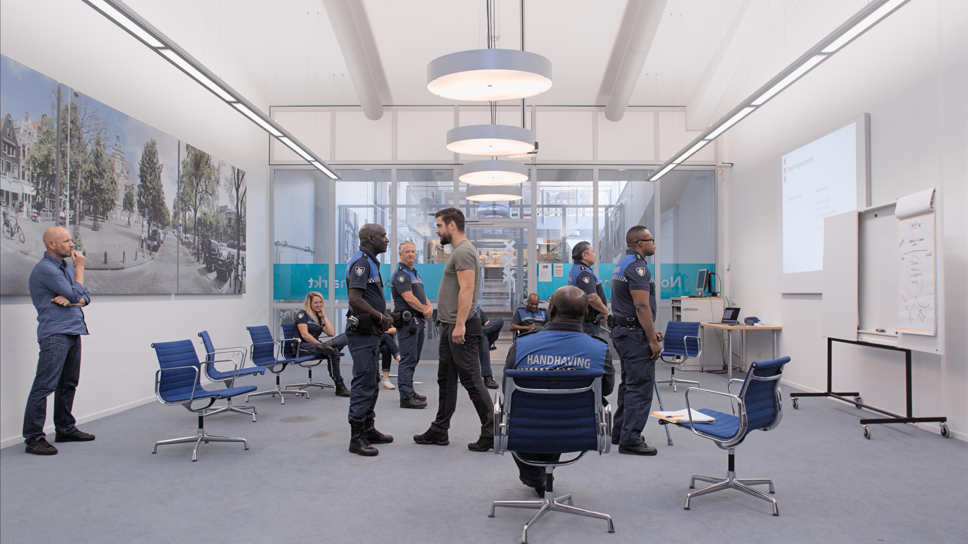 Now Something is Slowly Changing - Trailer