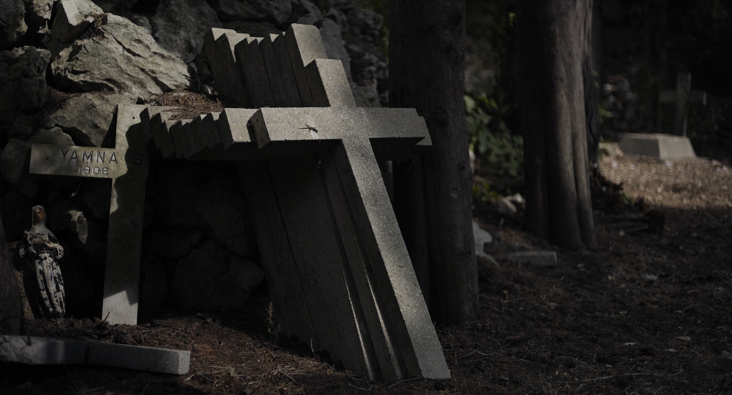 Perhaps What I Fear Does Not Exist - Trailer