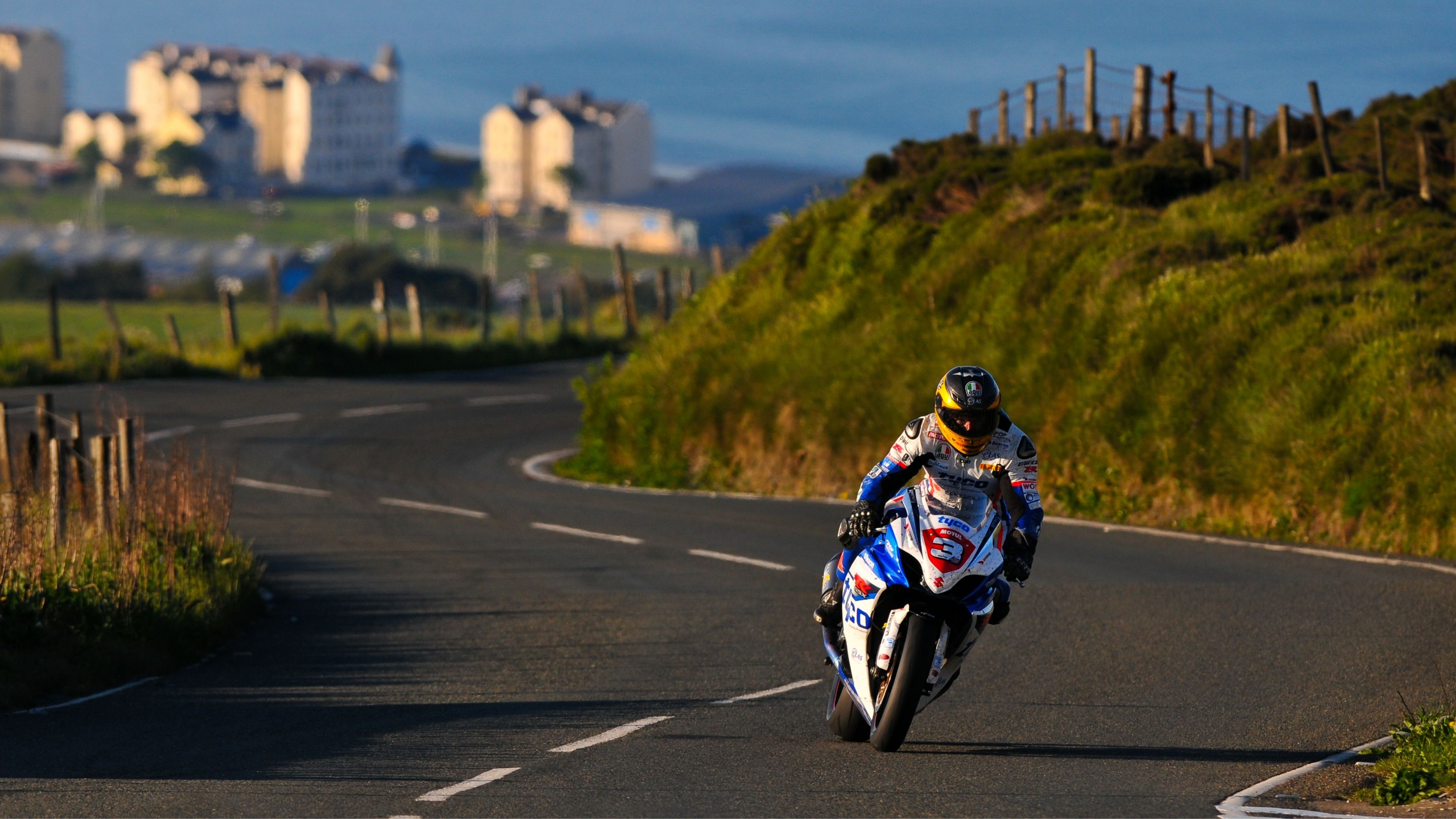 2012 Superstock TT