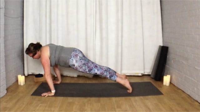 Intro to Flow Yoga: What is a Vinyasa?