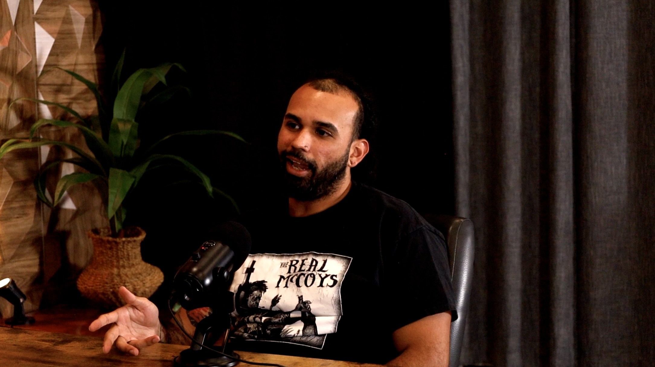 The Devil's in the Details with Benni Bolivar