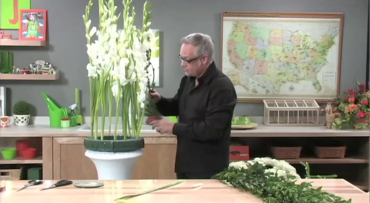 The Perfectly Spectacular Perimeter Urn! - Season 6 JTV - J Schwanke's ...