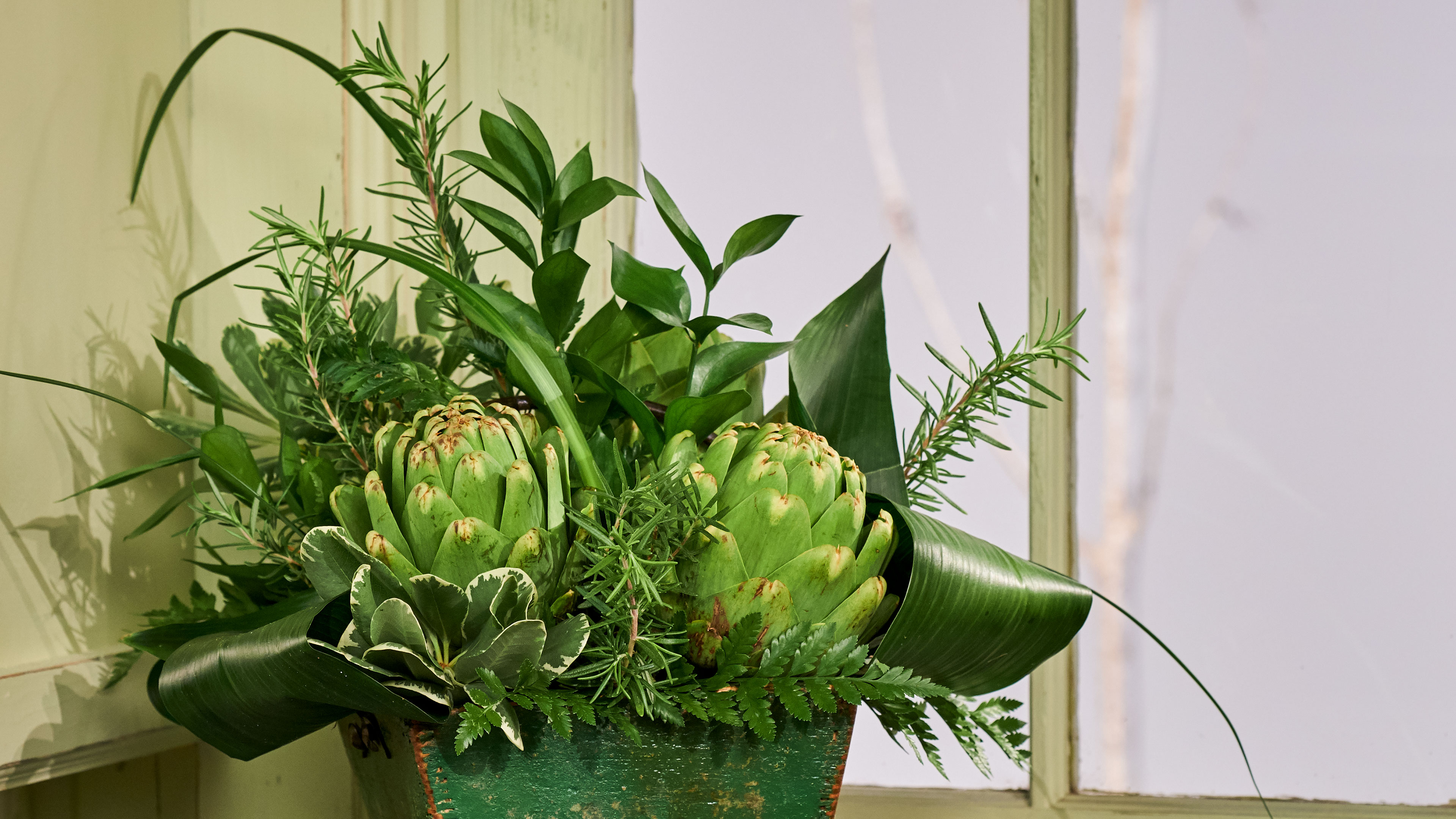 Pretty- Artichoke Basket