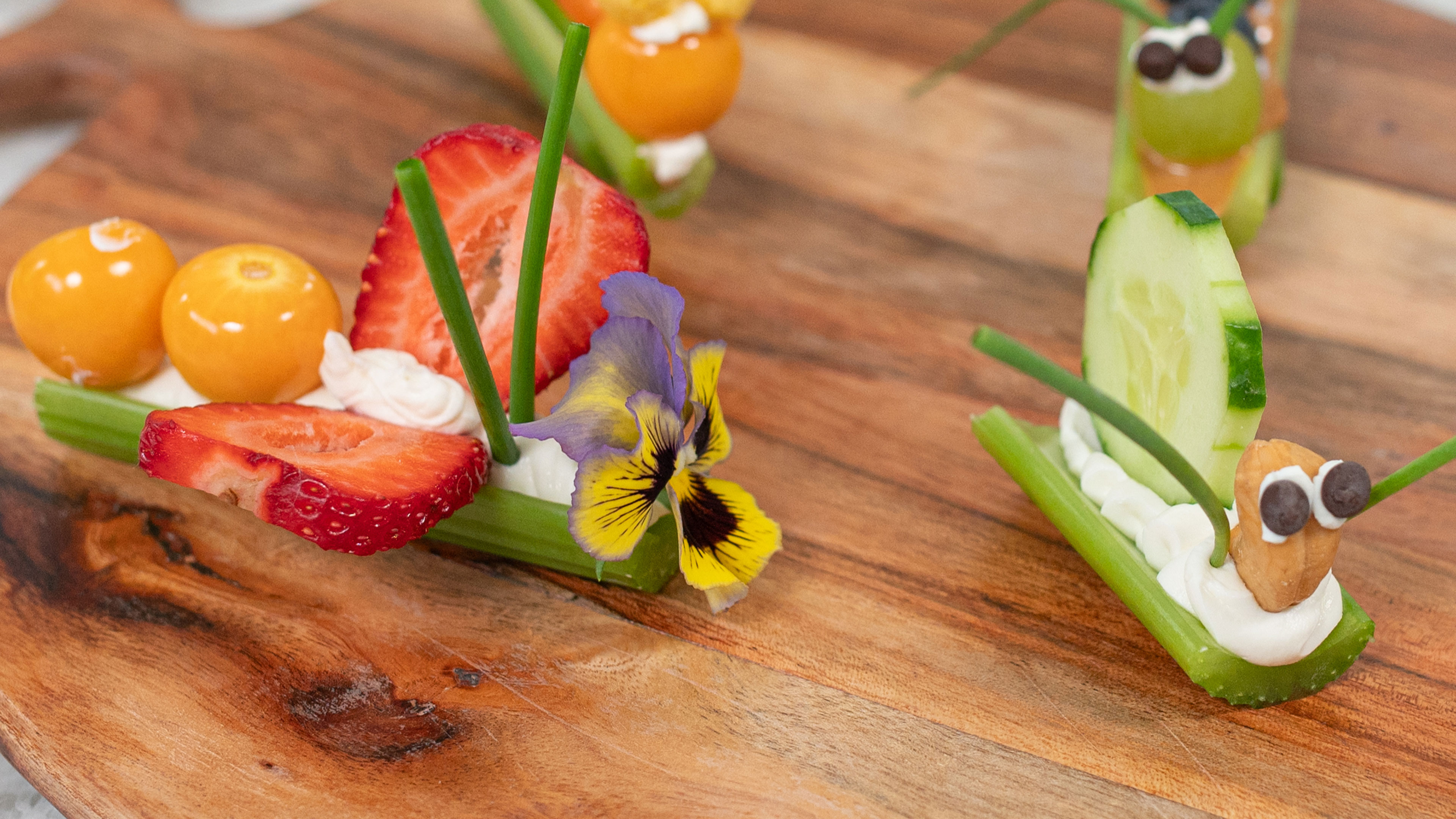 JSLB-606-Veggie-and-Fruit-Bugs.pdf