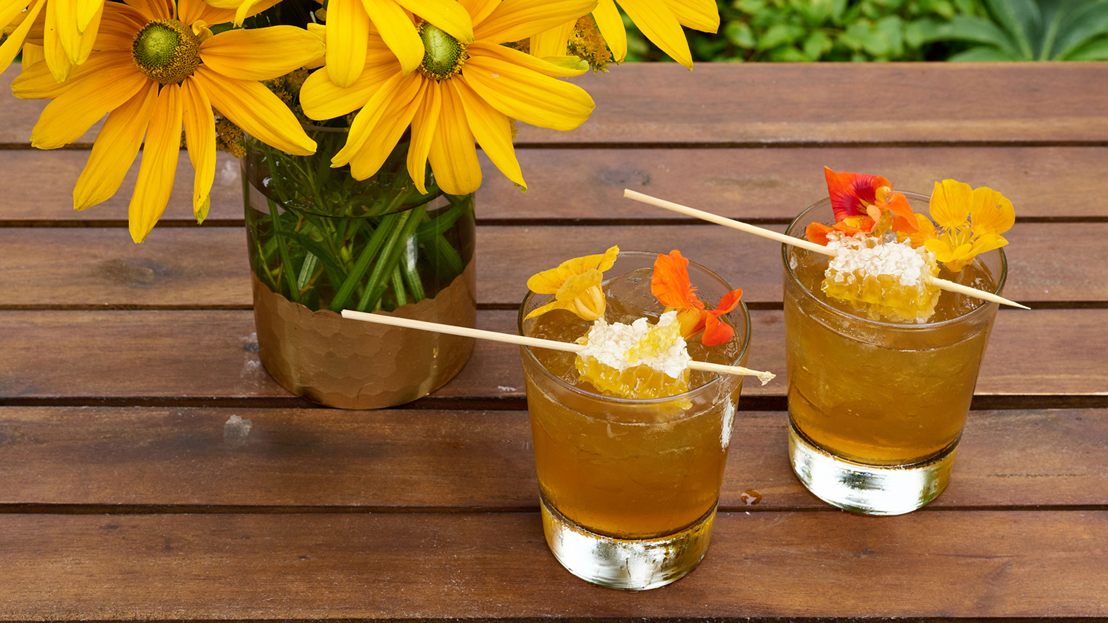 JSLB-711-Honeycomb-Cocktail.pdf