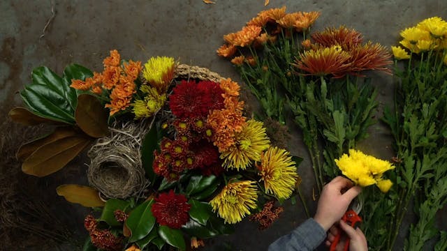 Autumn Bird Nest Centerpiece with Chr...