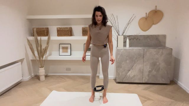 5 MIN STANDING MAGIC CIRCLE 