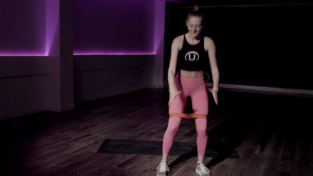 20 min Ass & Abs with Abby (Feat. Nic...