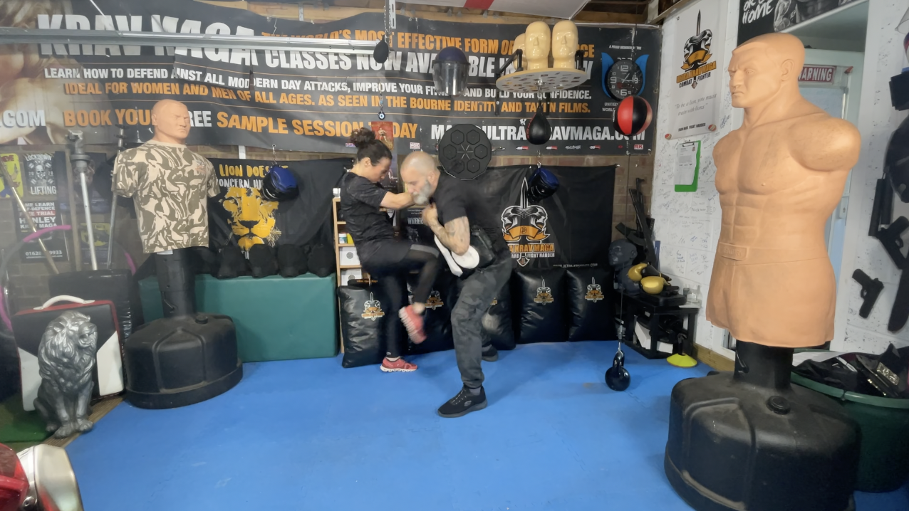 Offensive Knee Strikes - Women's Version
