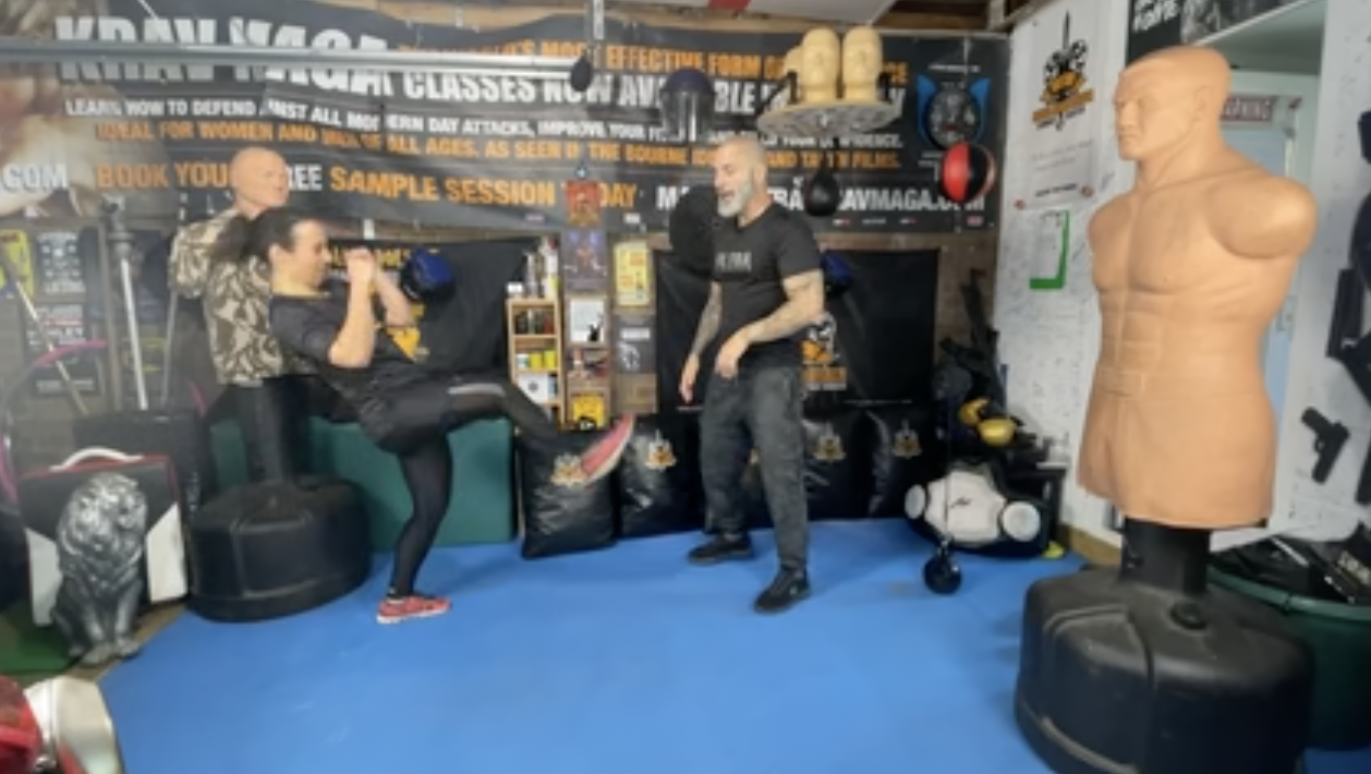 Offensive Snap & Front Kicks - Women's Version