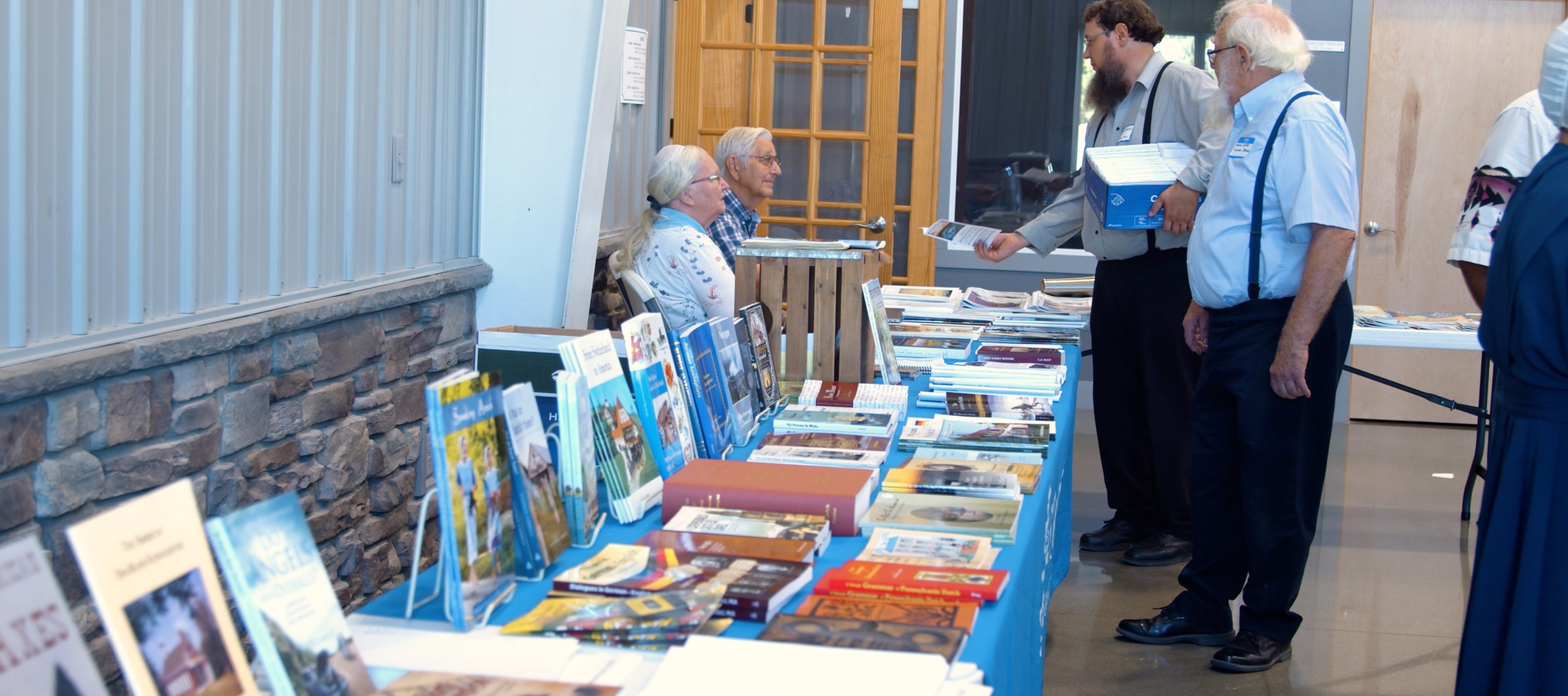 Under the Peach Trees: The Story of the Hochstetler Family