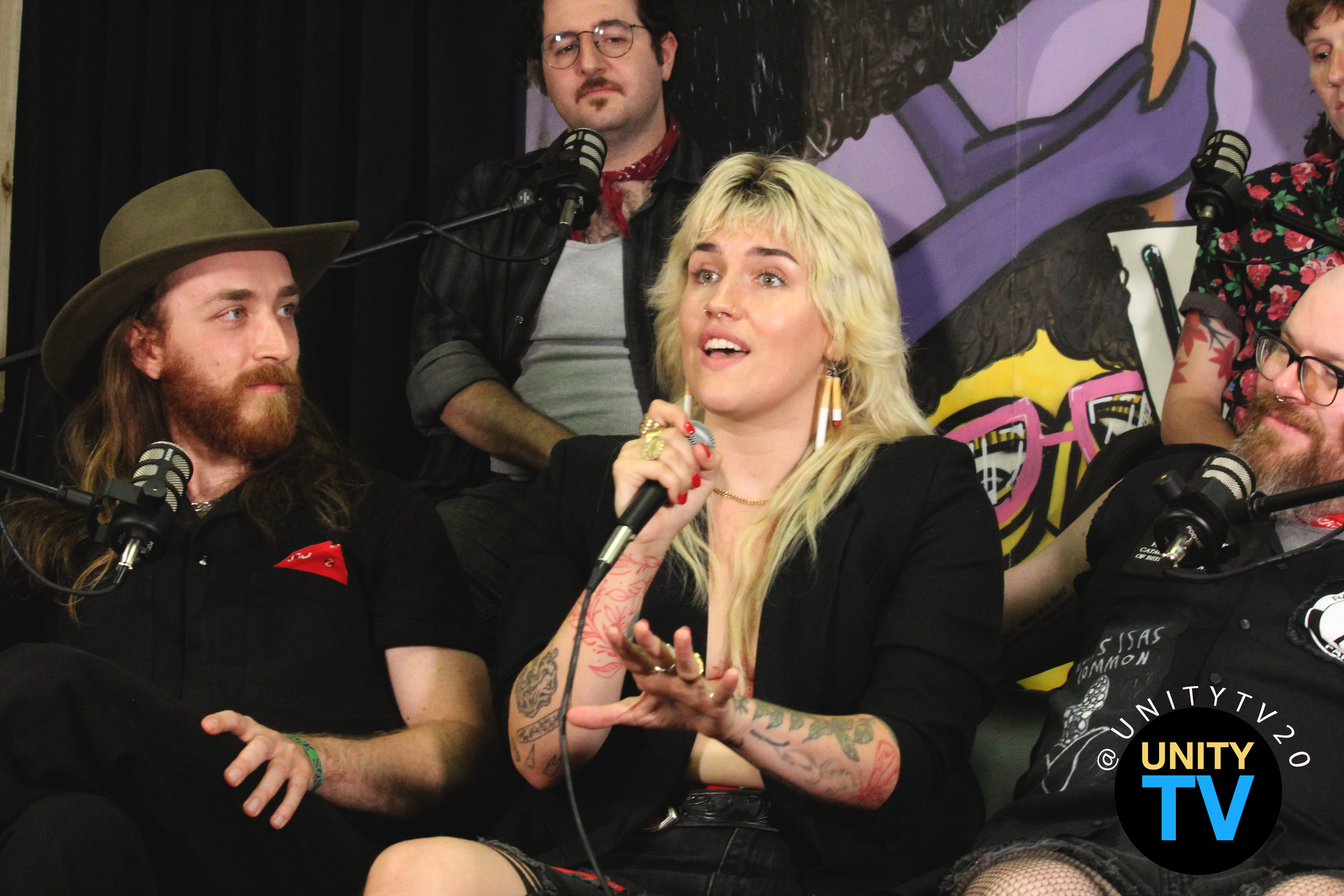 Olivia and the Lovers: W4W Interview