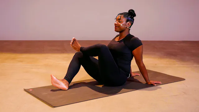 10-Minute Yoga for Hips