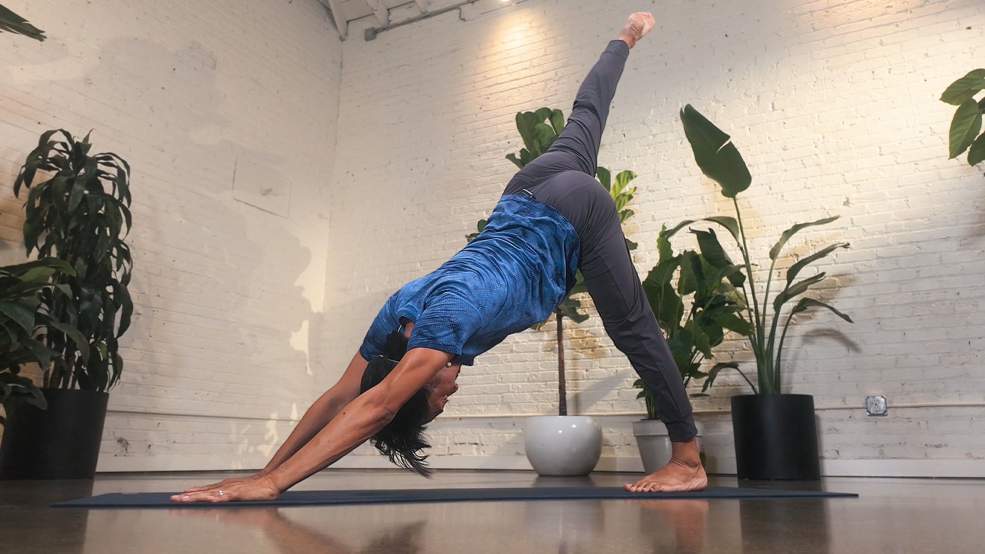 15-Minute Yoga Flow for Flexibility