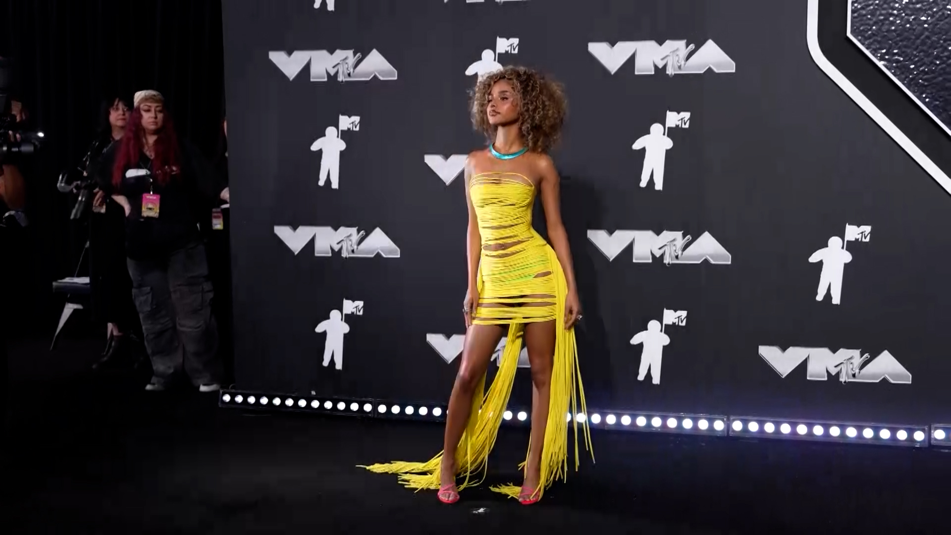 Fashion Forward: 446 -