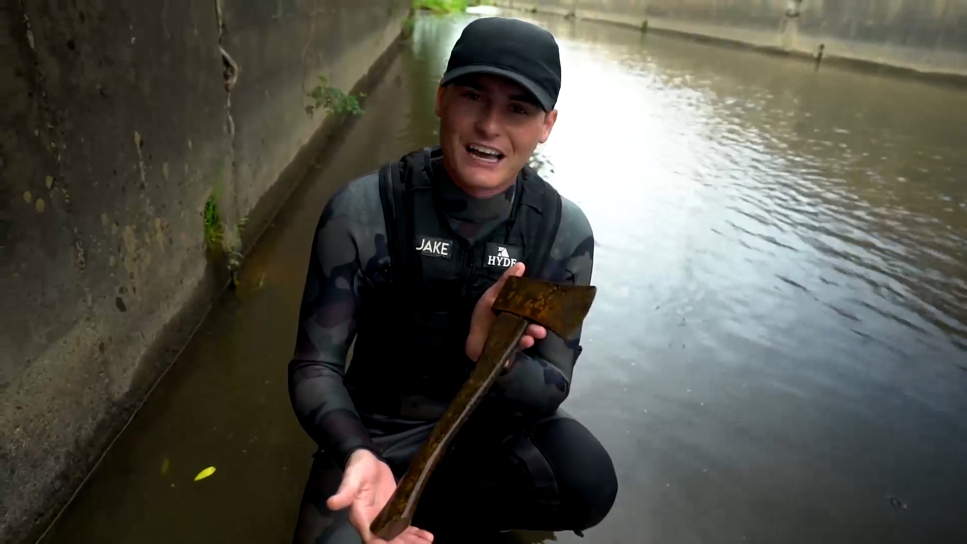 Wandering Through the Canal