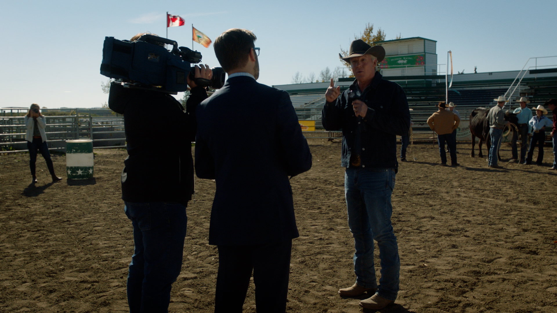 Season 16 Midseason Finale: 1610 - Lurking in the Shadows