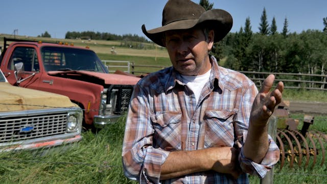 Meet the Stunt Coordinator, Stunt Dou...