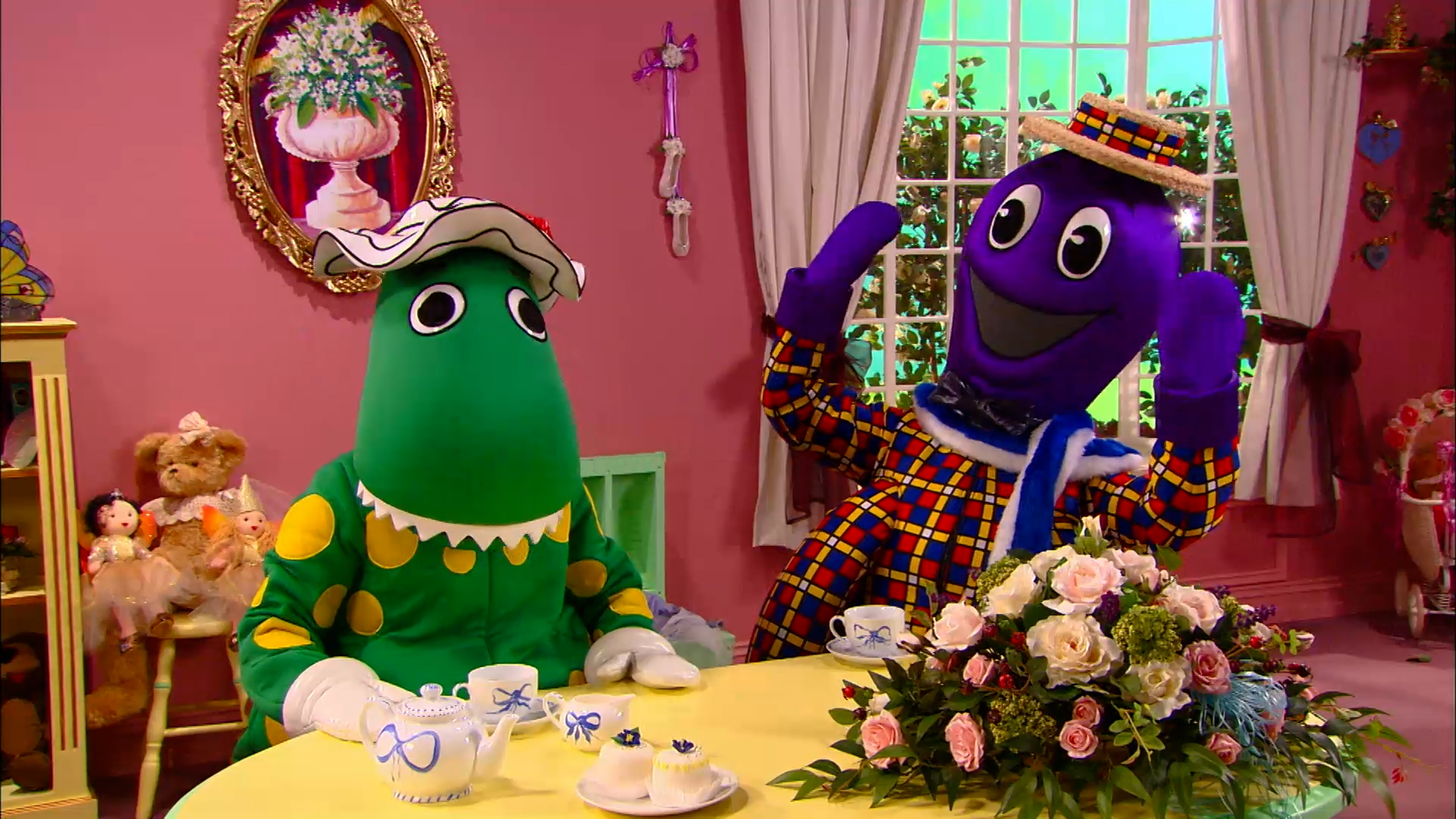 Henry Sings a Song from Greece