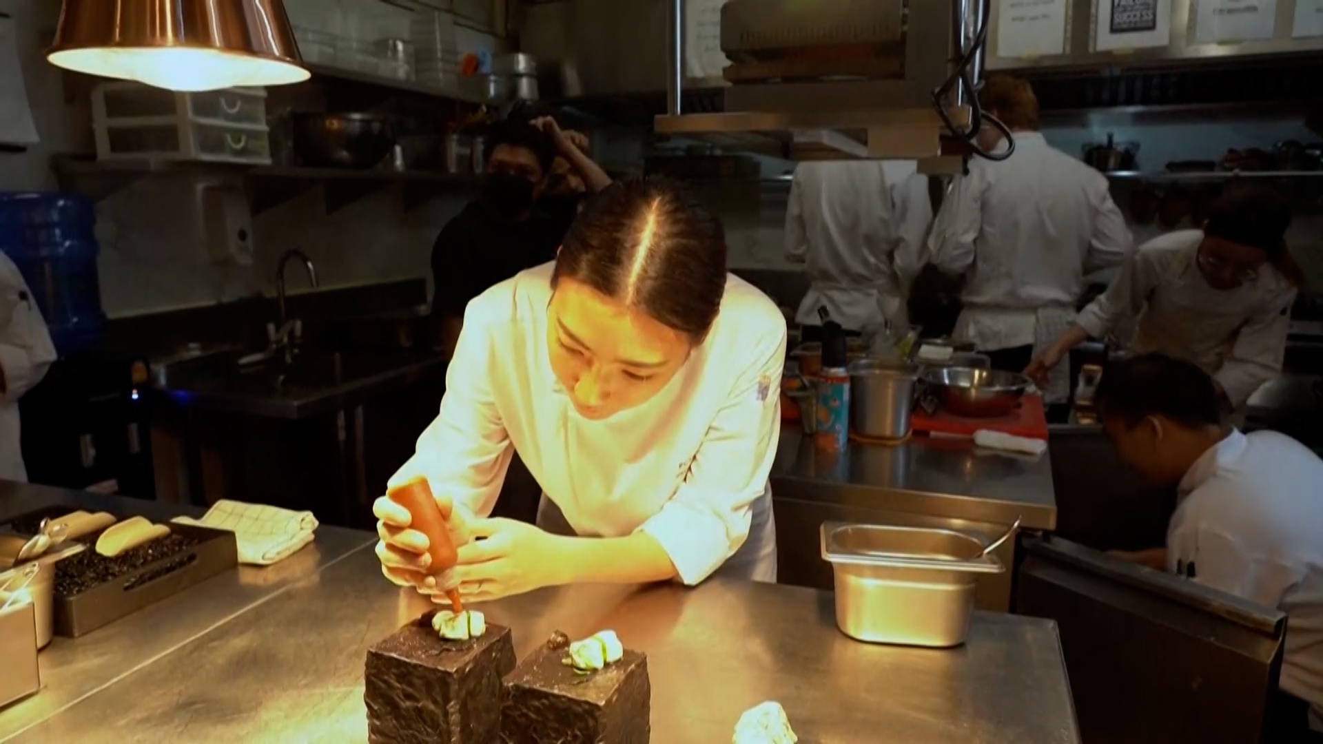 A-List Lifestyle: 411