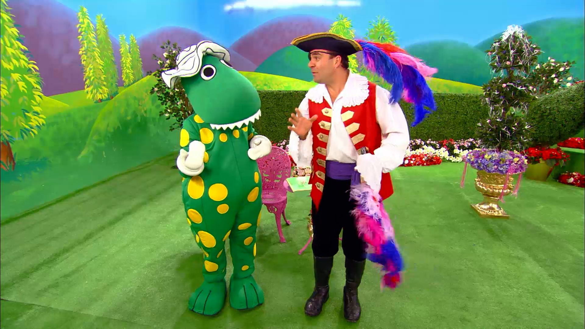 Captain Feathersword Sings a Hebrew Song