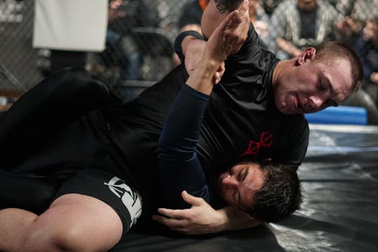 Chris Scott vs Frank Purvis-Fuentes