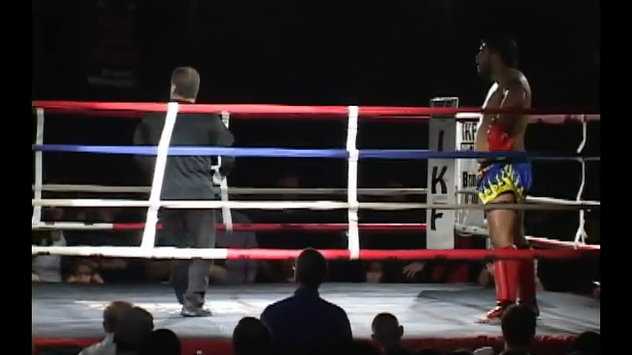 John Hurney vs Manny Mancha - IKF Championship Fight - Modified Muay Thai rules