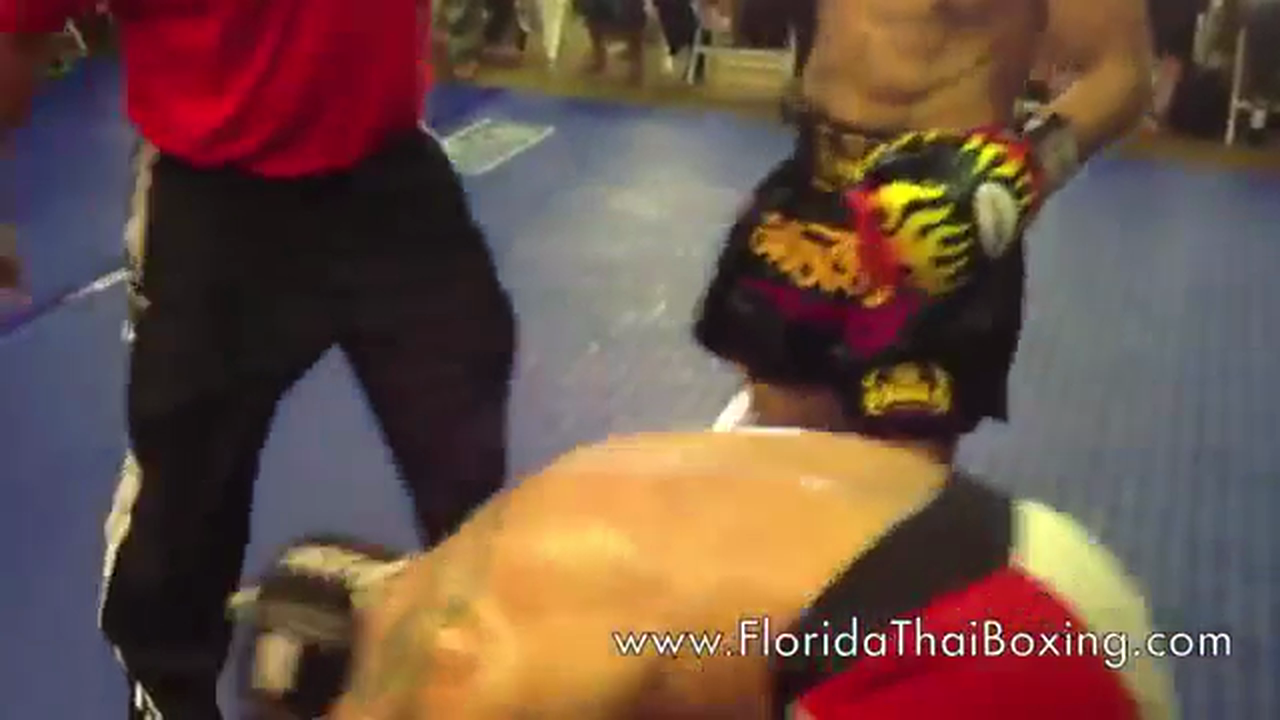 Carlos 'Fire' Contreras vs. Mike Gomez - 145lbs - IKF Point Kickboxing - Miami