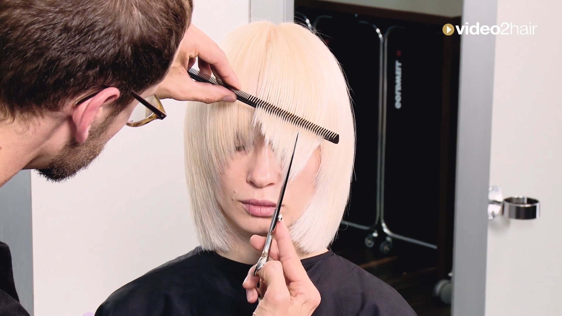 #06 - FRINGE SECTION - ICONO tanja