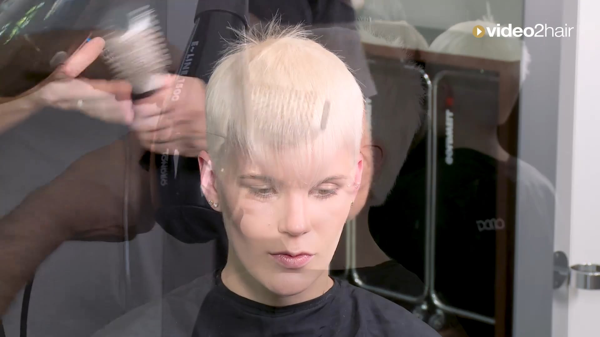 #07 -  BLOW DRY - ICONO anna maria