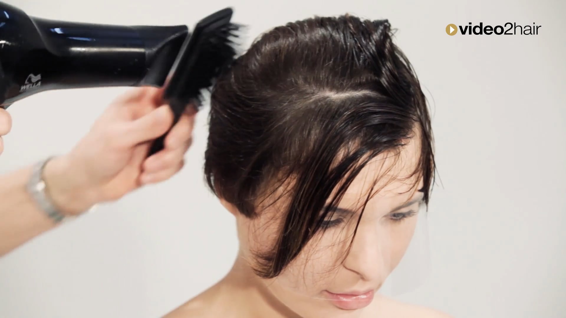 #04 - BLOW DRY - ROUND bob