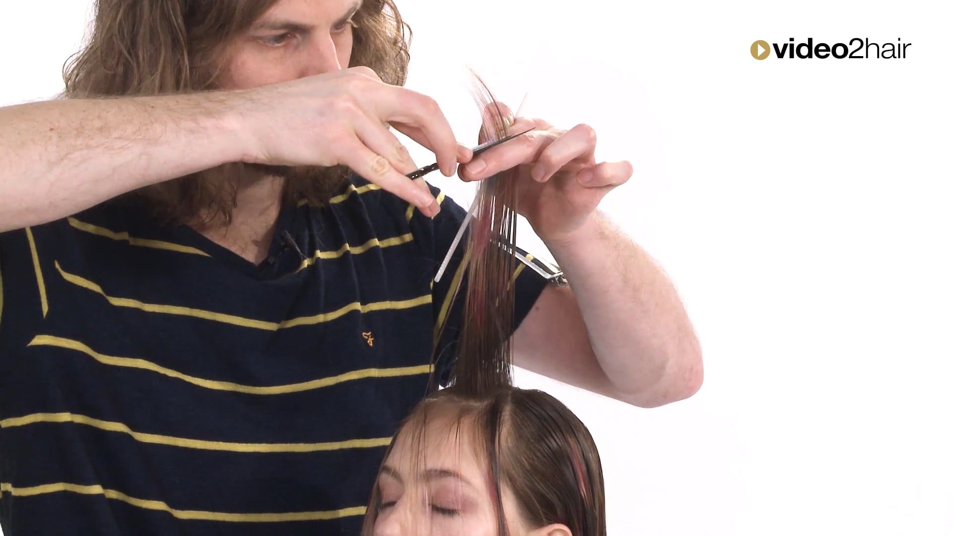 #05 - FRINGE AREA - SALON graduation