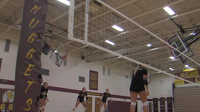 HAWLEY VOLLEYBALL CHASES A THIRD STRA...