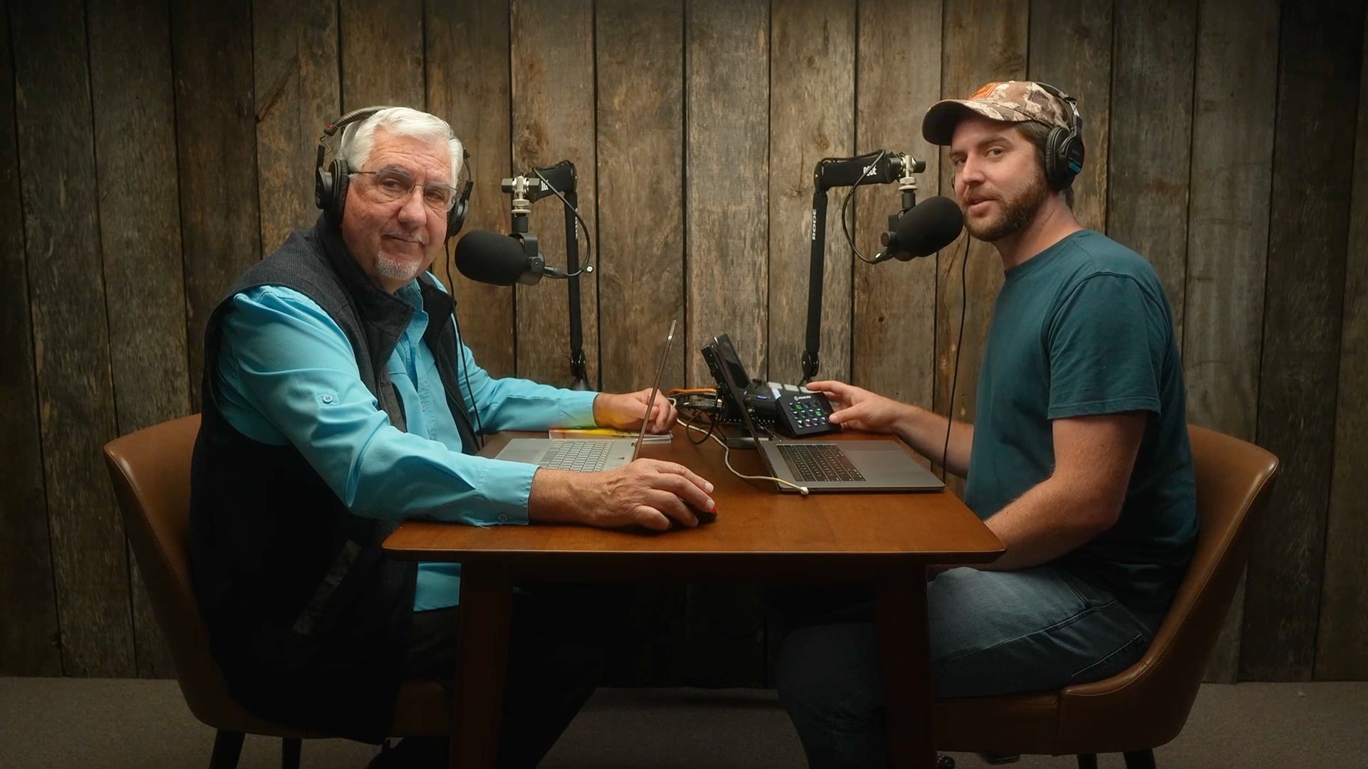 A Man Needs Friends - S1E3