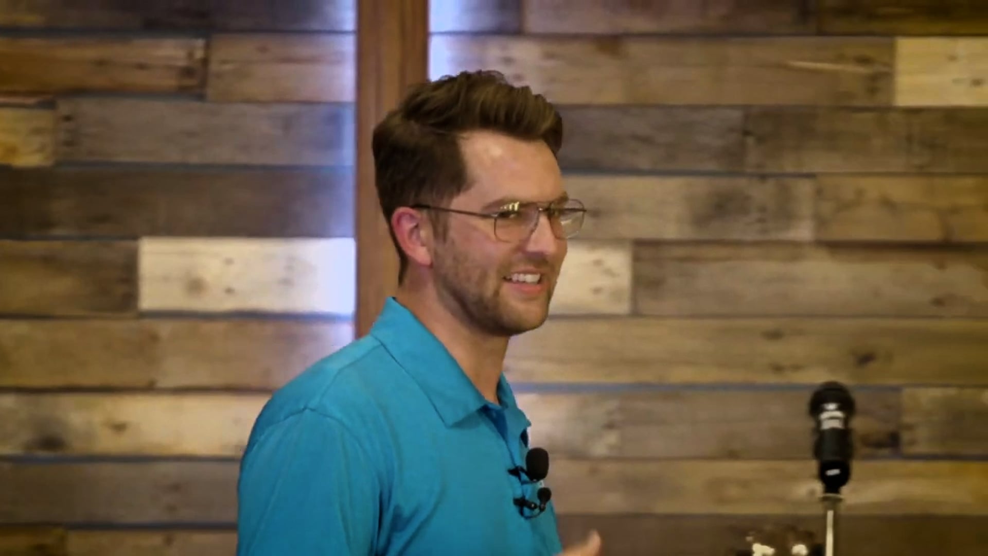 "Complacent Christianity" with Pastor Shaun Minnix