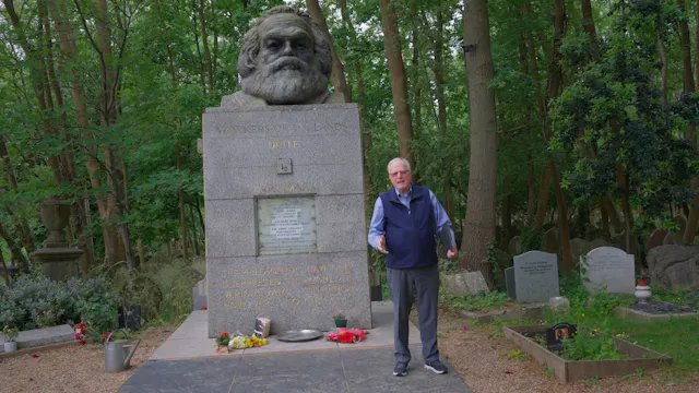 Highgate Cemetery: Karl Marx