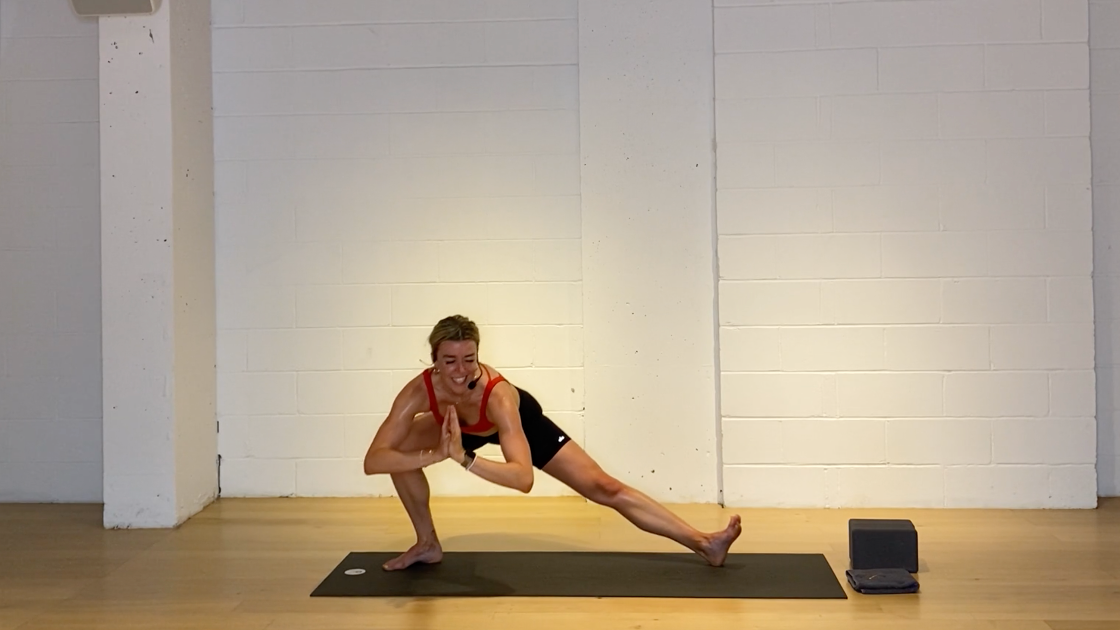 JUST THE FLOWS - FUN FLOW > CHAEL