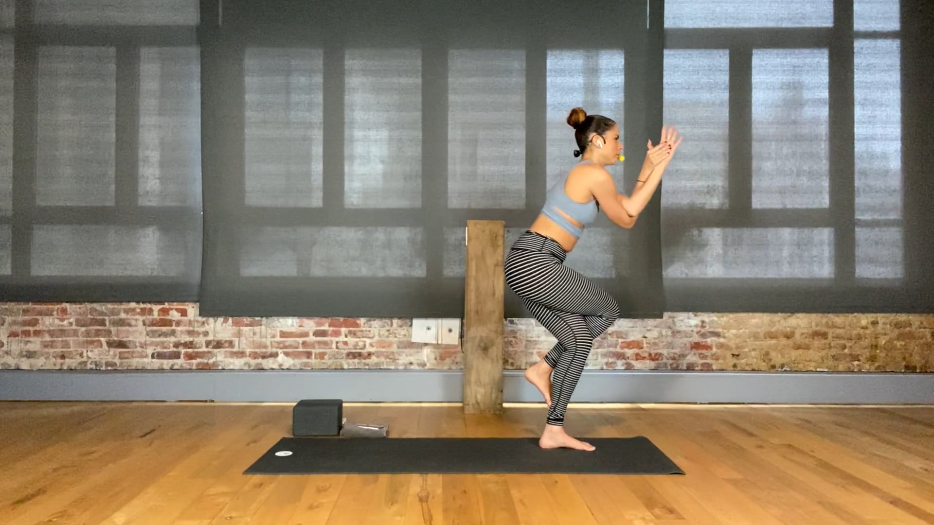 FLOW - TRUST 60 > JEN