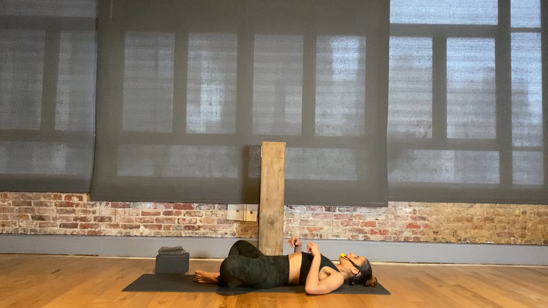 HAPPY HIPS TUNE UP 30 > JEN