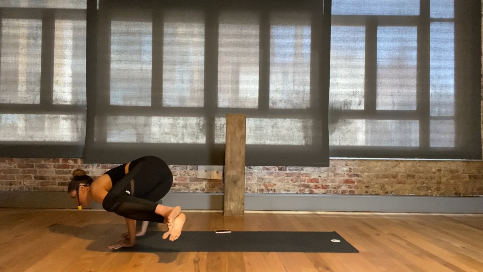 FLOAT > FLOW - SIDE CROW 60 > JEN