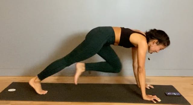 STRENGTH - CARDIO BURST 30 > ALYSSA