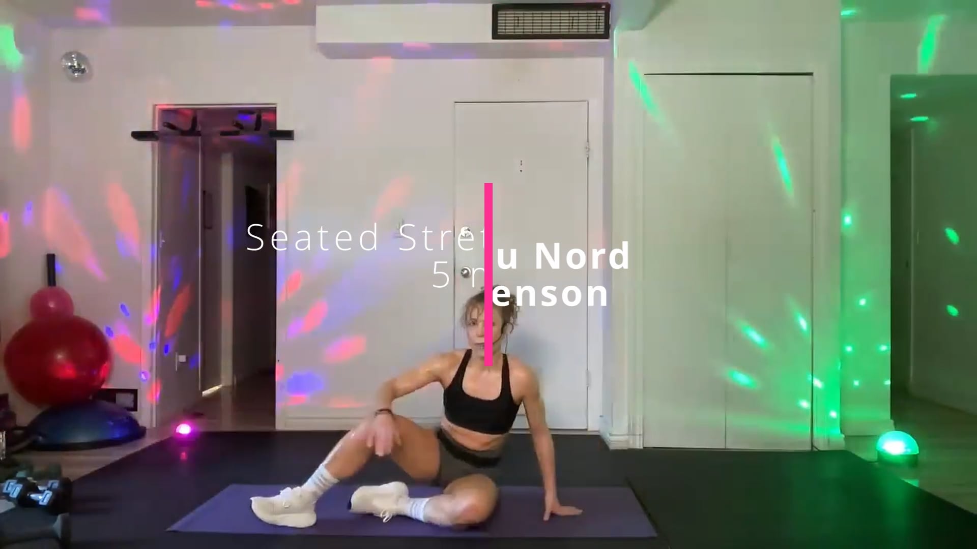 Seated Stretch 5 min (10am Gare du Nord)