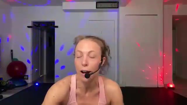 March 19, 2025 - Partyfit®Core with Véro