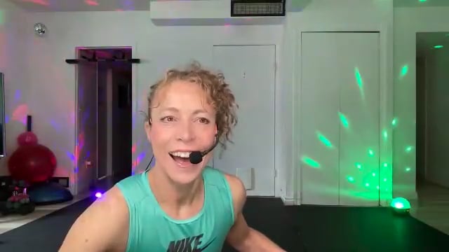 May 20, 2025 - Partyfit® with Véro