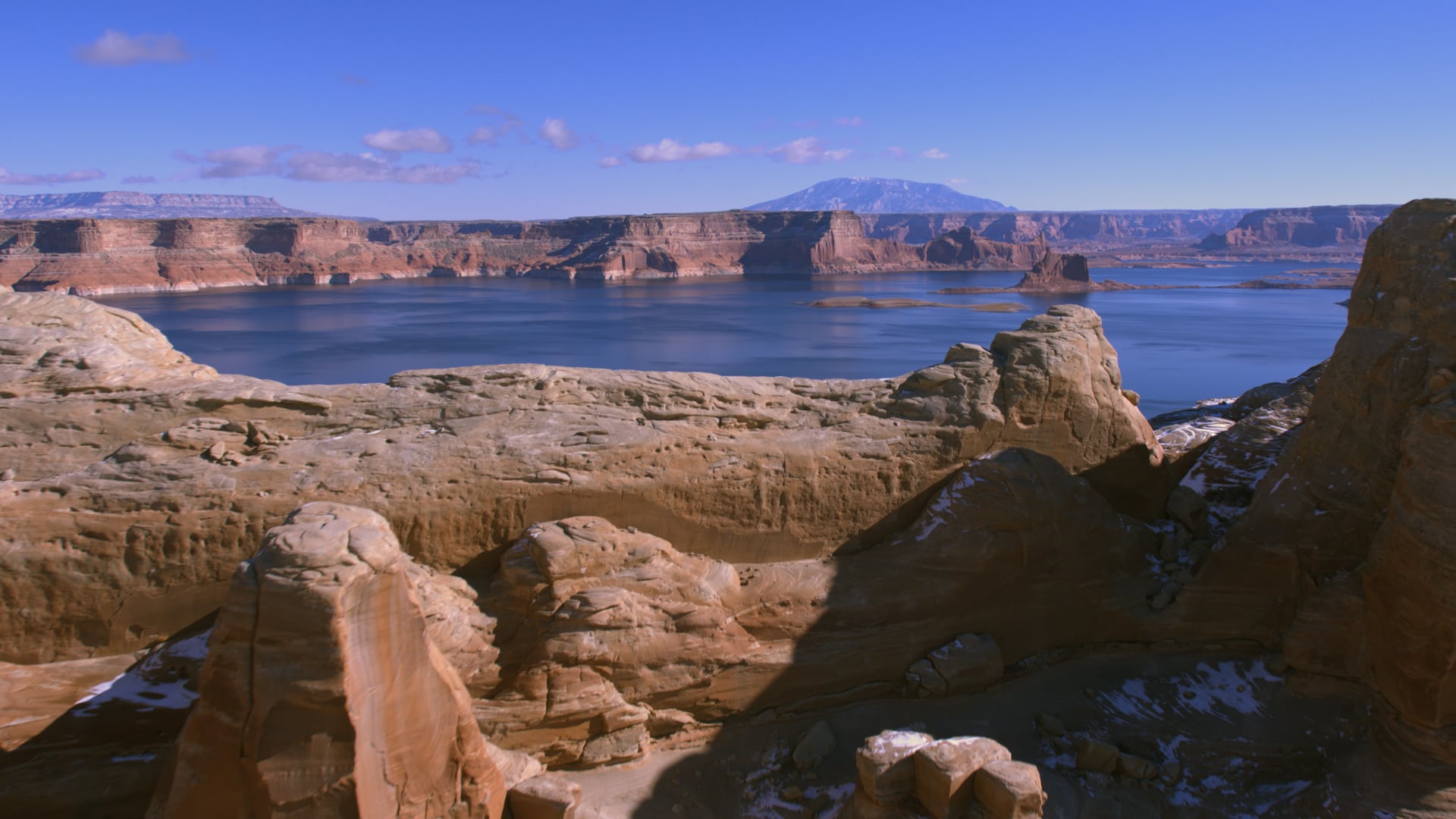 m-2950867 - (World surround me 4k HEVC - Duplicate) - Used for testing