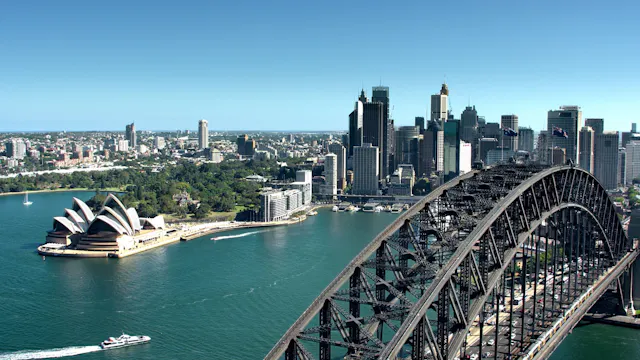 Samsung: Around The World - 60 min (4...
