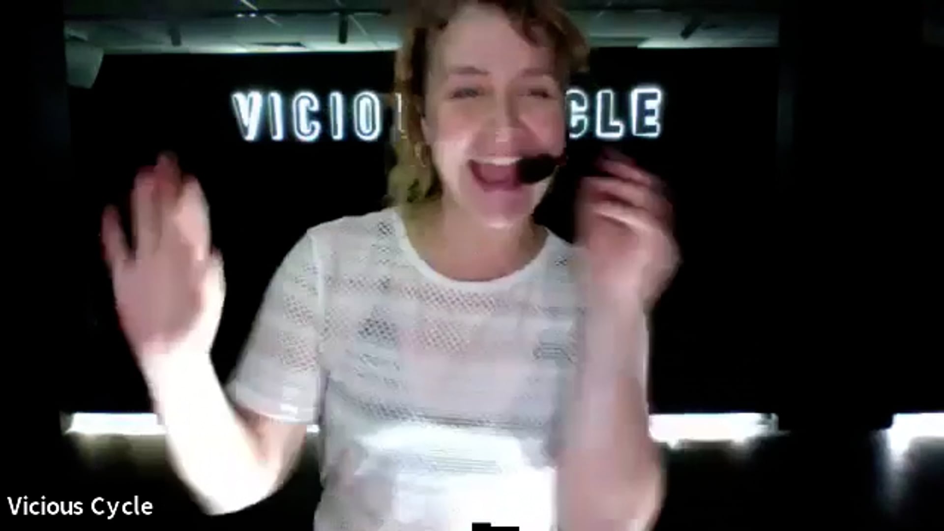 VICIOUS LIVE RIDE CAMILLA 8